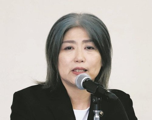 【悲報】伊東市の前市長さん、学歴詐称がバレそうになり業者に「学長印」を発注してガチで卒業証書を偽造してしまう