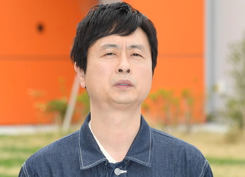 河本準一、元アイドル妻と極秘離婚か…「事実です」事務所が認めた“親権”と固かった妻の意思