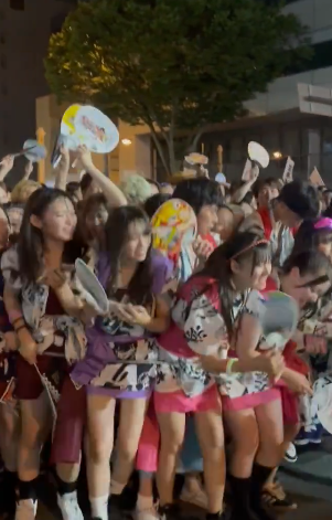 【朗報】青森ねぶた女子さん、Hすぎるwww