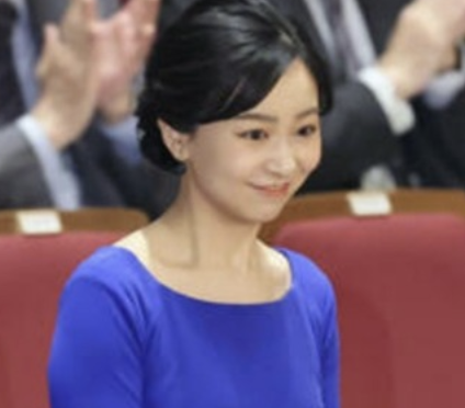 【朗報】佳子さま(31)、乳首がバッキバキに