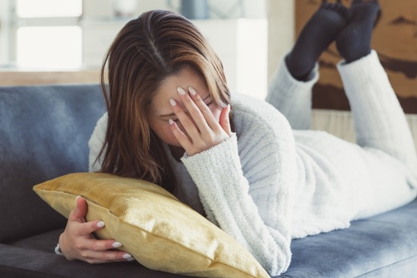 【画像あり】集団生活が苦手な女子高生、急増………。