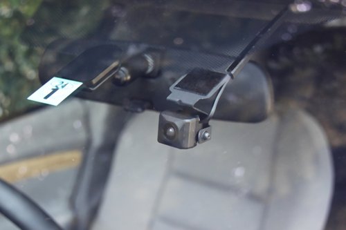 【動画】車道を走らされた自転車さん、早速車と正面衝突してしまうwww