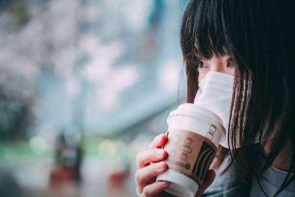 【画像】マスク美女「あたし、石原さとみに似てるって毎日言われてましたww」←マスク取った結果！！