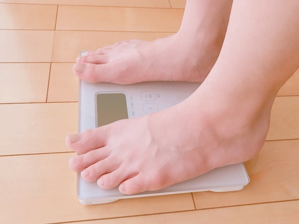 【悲報画像】大食いタレント女優、まさかの体重28.8kg←「放送していいんかこれ。」⇒！