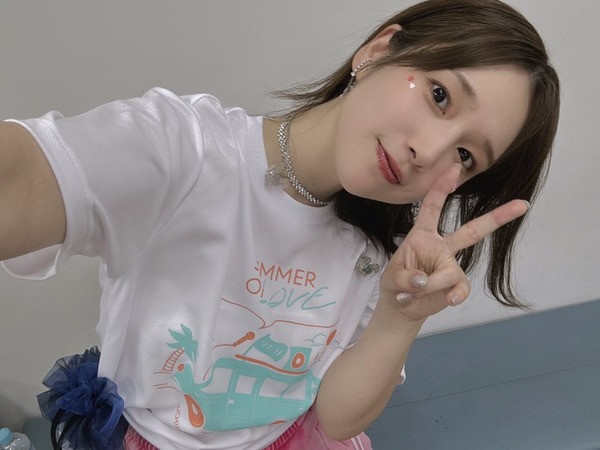 【画像】内田真礼の太ももwww