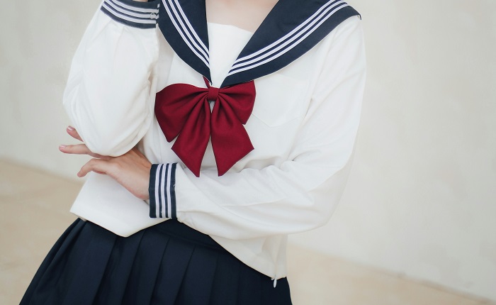 【画像】熟女のセーラー服、余裕でイケるｗ