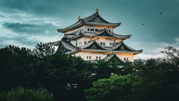東京→博多の深夜バス、まだ名古屋付近