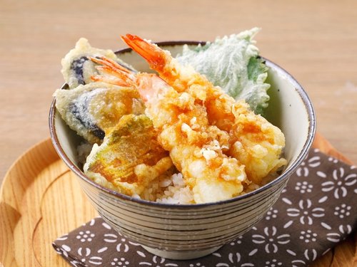 【悲報】ワイ「天丼の具最強5種を教えて」AI「・・・」