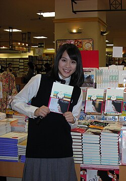 【激変】北乃きい35歳の最新姿に騒然！「えっ本人？」「別人みたい」の声続出
