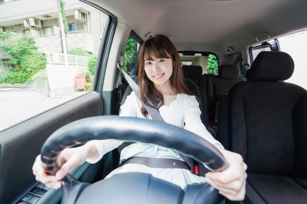 【画像あり】女さん「10台以上引き連れてる。わたしのおかげでみーんな40km走行www」⇒
