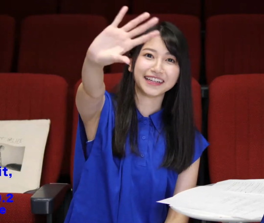 【画像】声優の雨宮天さん、ハーパンで胡座をかいてしまうwww