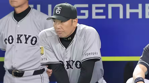 【悲報】巨人の監督・阿部慎之助容疑者（47）が暴行の疑いで警視庁に現行犯逮捕！！