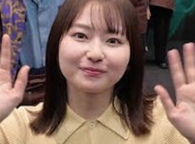 【画像】山田杏奈の乳房の重量感がガチでハンパねえええええええええ