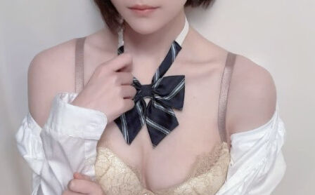【悲報】JCのアッネの爆乳にイタズラした結果www