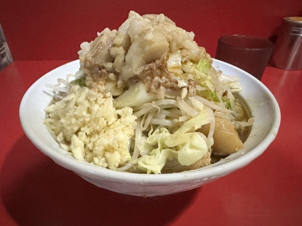 ワイ「麺500gでええか」 店員「うち、来たことあります？？」⇒結果www