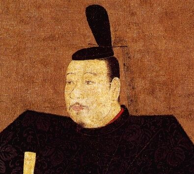 今は足利尊氏ってこの絵が主流で、落ち武者みたいなの消えたよな