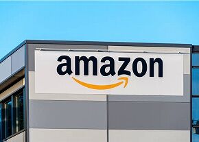 Amazonからなんか届いたぞw