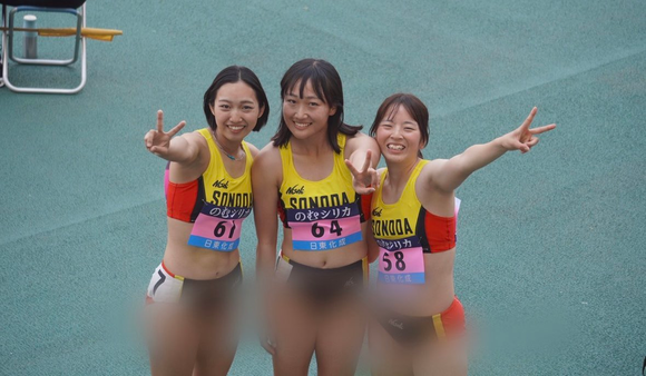 【朗報】大学陸上部「女子選手の画像は性的消費されないように加工しとかなきゃな…」（画像あり）