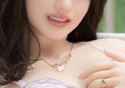 【画像】この石原さとみ激似のラブドール、めちゃくちゃ欲しい！