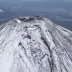 中国人、冬季閉山中の富士山に登り軽傷(擦り傷)で救難要請