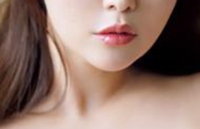 【画像】井口裕香さん、テレビジョンの表紙で一般人をシコらせに来てしまう！