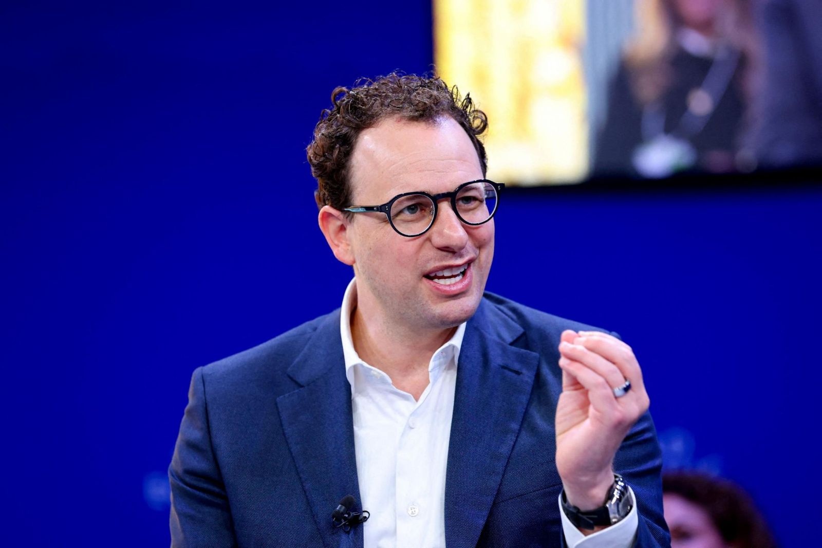 アンソロピックCEO「残念ながら世界最高峰の我々のAI（クロード）は中国に半年で追いつかれます」