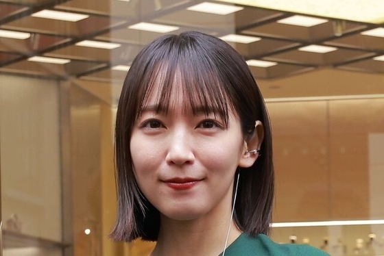【悲報】吉岡里帆さん、路上キス動画が出回るwww【Pickup】