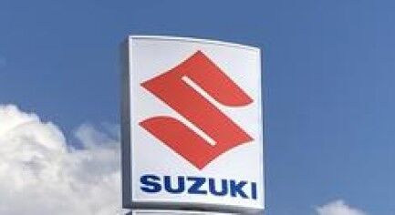 スズキ、一部販売店でオイル交換の新規受付を停止　供給遅延で
