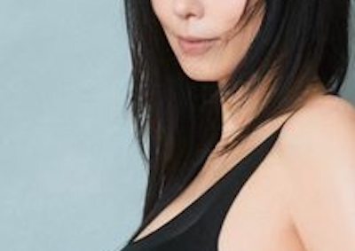 【画像】MEGUMI(44)の最新お●ぱいがいくらなんでもヤバすぎる…