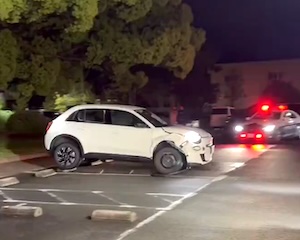 【動画】薬物運転？甲府市でフィアット乗りが大暴れしてしまう。