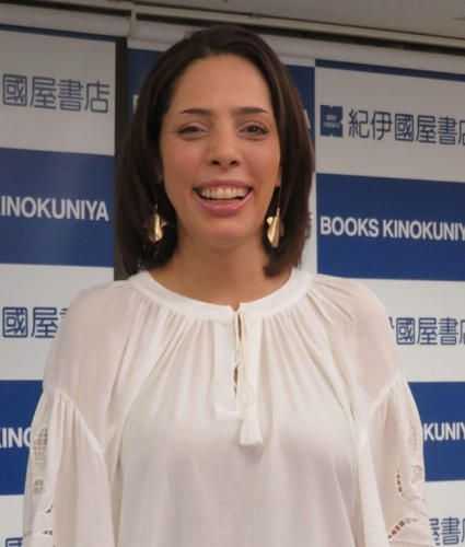 【肉声】フィフィ「日本人は勝手に外国人ヘイトやって鎖国してろ！アタシは芸能界辞めてエジプト帰るんで！！」