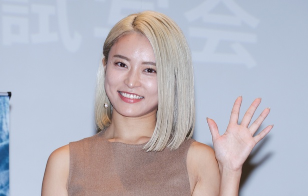 【芸能】小島瑠璃子が怒り　｢会話した内容が広告で出てくるのはなぜ？｣