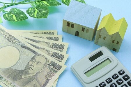 年収1800万円の開業医が「破産するかも」と窮状を告白　「すき家も富士そばも」の節約生活明かすも厳しい批判の声