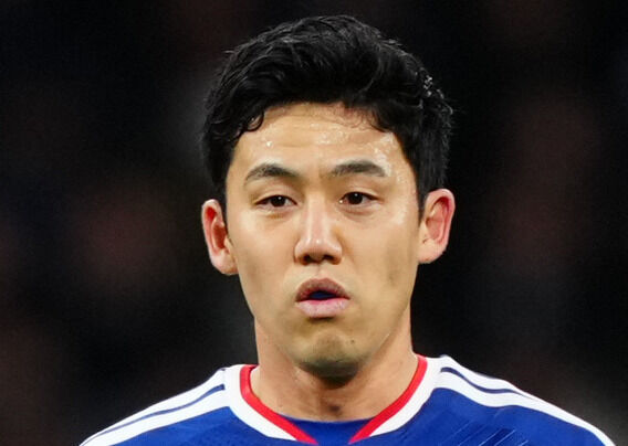 【悲報】遠藤航さん、まだ辞退しないwww