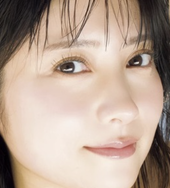 桃月なしこさん(30)、少年誌の表紙で乳輪がチラリ