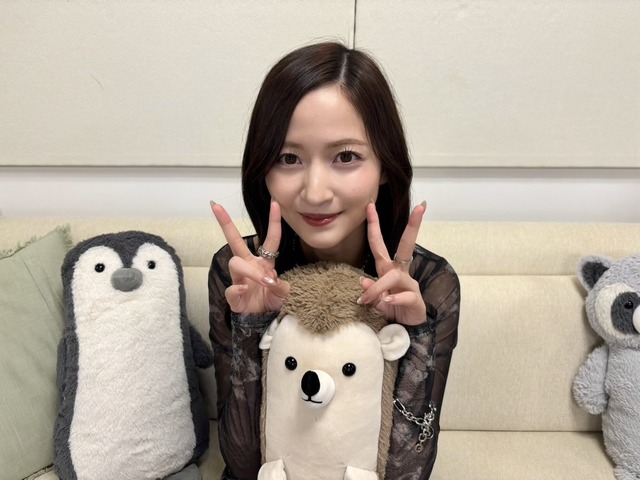 金川紗耶ちゃん、頭を鷲掴みｗｗｗ【乃木坂46】