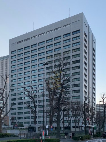 【悲報】経産省「我々の計算によると日本は2040年に後進国になる」→炎上