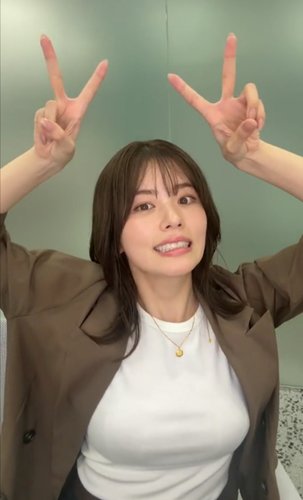 【朗報】小芝風花さんのおっ◯い、ガチででかいwww
