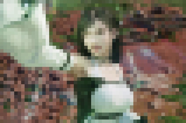 【画像】FF7のヒロインさん、リメイク最終作でアホみたいな服を着てしまうwww