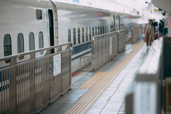 【仰天】大久保佳代子「新幹線のチケなくしちゃって……私、芸能人なんですけど」駅員「ダメ」⇒！