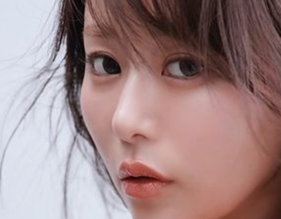 【画像】井口裕香さん(37)、乳房を完全に放り出してしまう！