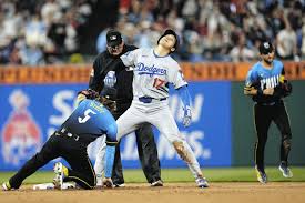 【悲報】大谷さん、またしても盗塁で負傷か…ロバーツ「走塁は賢く頼むわ」
