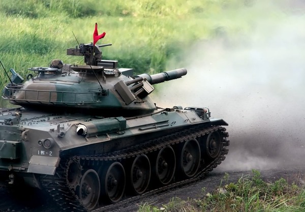 【画像あり】ウクライナの戦場、こんなのが攻撃してくるwww