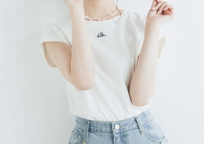 【画像】20歳でLカップお乳www柔らかそうすぎるwww