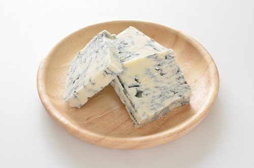 【悲報】ゴルゴンゾーラより強そうな名前の食べ物、ない