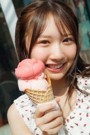 【画像】日向坂46センター・藤嶌果歩(19)、水着＆ランジェリー姿を解禁www四期生初の1st写真集から可愛すぎる先行カットが公開！！
