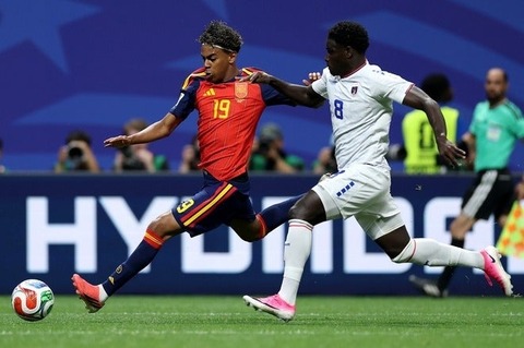 【悲報】サッカーワールドカップ、スペインとベルギーが格下相手に引き分けwww