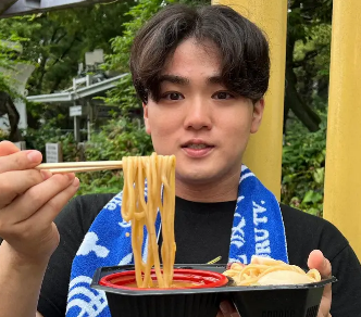 SUSURU「おいホリエモン、俺はまずいとは一言も言った事ないんだが！」
