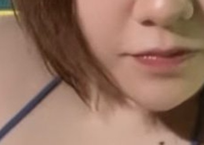 【画像】あのちゃんこのビキニ姿、かなりの巨.乳だった！！！