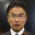 乙武洋匡、大勢いる場所に「車いすで来るのが間違い」の指摘に反応 「あまりに斬新なご意見をいただき、手足もげるかと思いました」